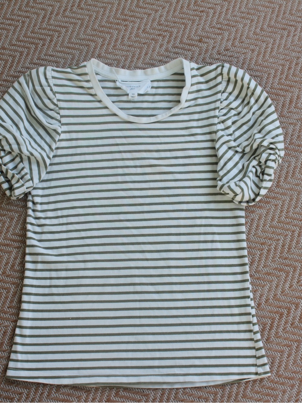 Tuckernuck Pomander Place Olive and White Striped Puff Sleeve Tee XS